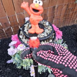Elmo Pen 