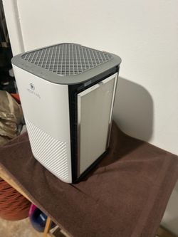 White Air Purifier with HEPA Filter