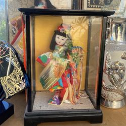 Japanese dollls