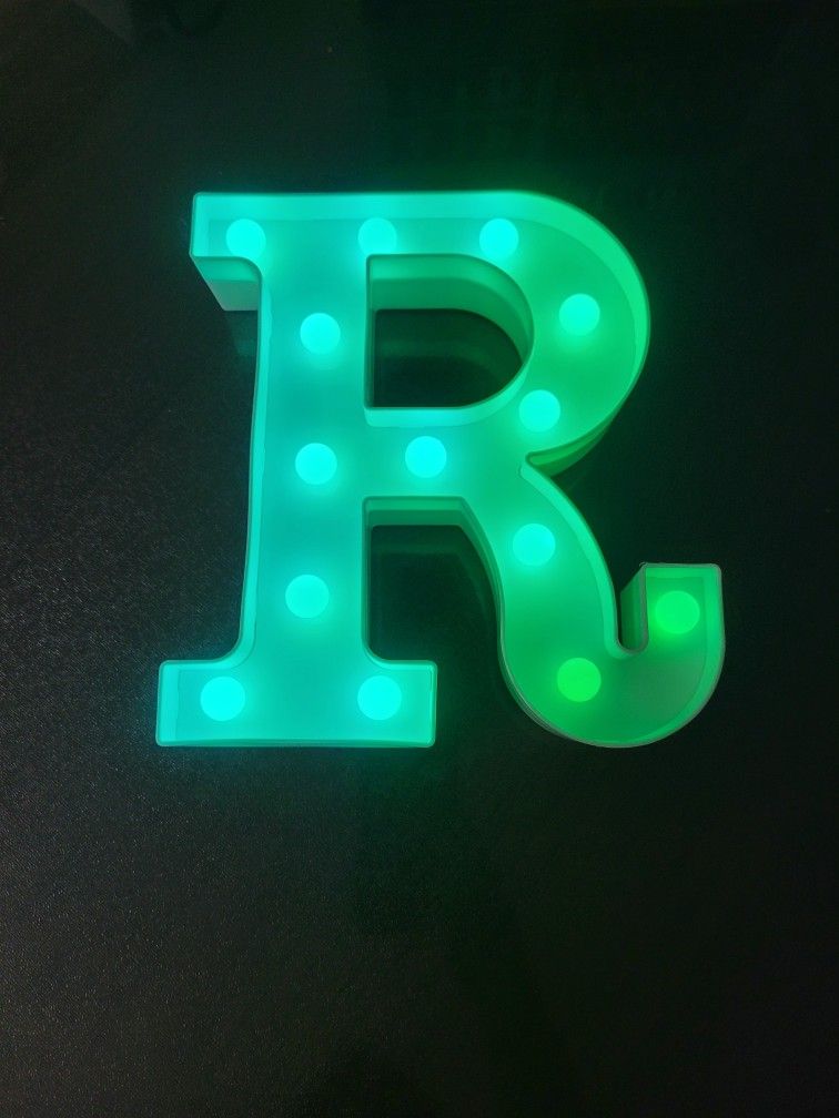 Letter "R" Light 