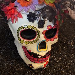 Skull Makers Halloween 