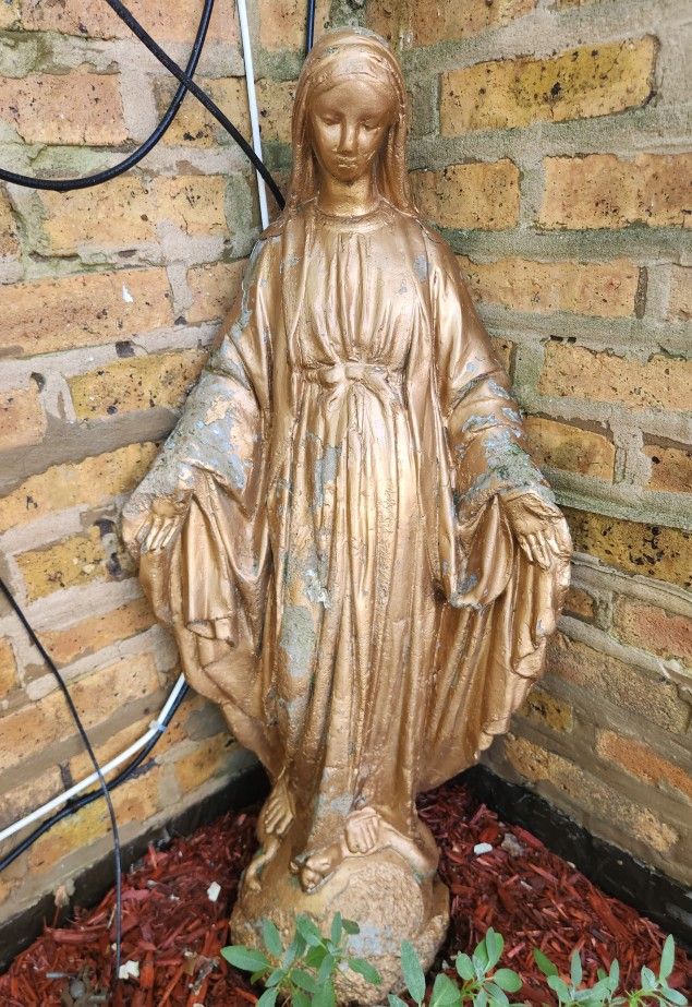 Cement Virgin Mary Statue (Needs Work!)