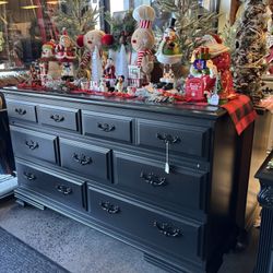 Newly Refinished Black 7 Drawer Dresser 