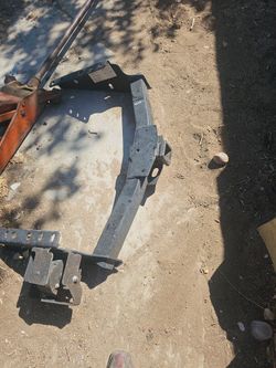 Tow Hitch  760 887-3464