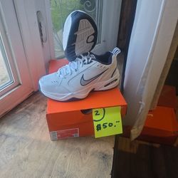 Nike Men's Air Monarch IV Training/Workout Shoes