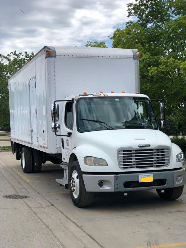 2007 FREIGHTLINER 26FT. STRAIGHT TRUCK for Sale in Cicero, IL OfferUp