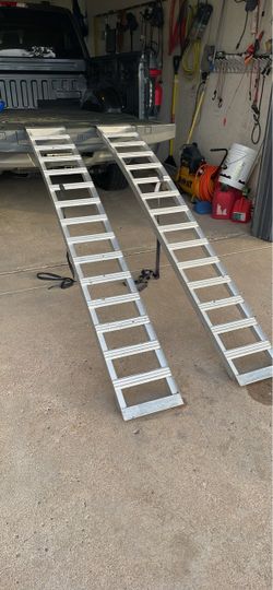 Aluminum Loading Ramps – Set of 2