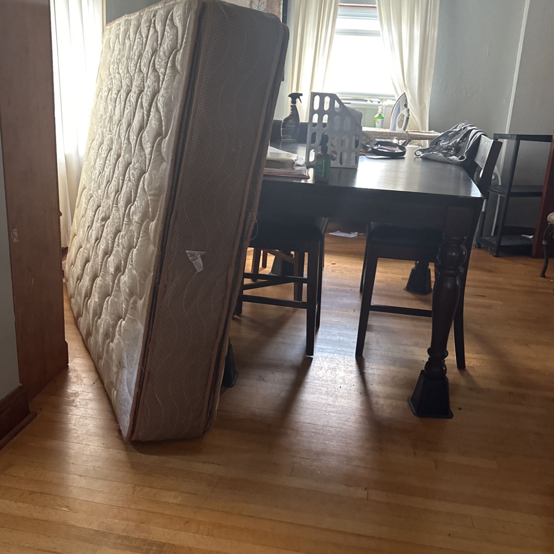 Queen size Mattress for Sale in St. Louis, MO OfferUp