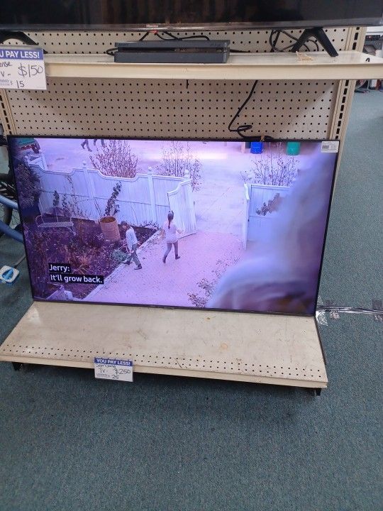 55 Inch TV‼️.......ASK FOR TY 