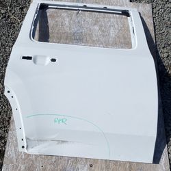 2024-2025  GRAND WAGONEER PASSENGER DOOR
