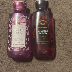 Set Of 2 Bath And Body Works 10 Fl Oz Body Wash