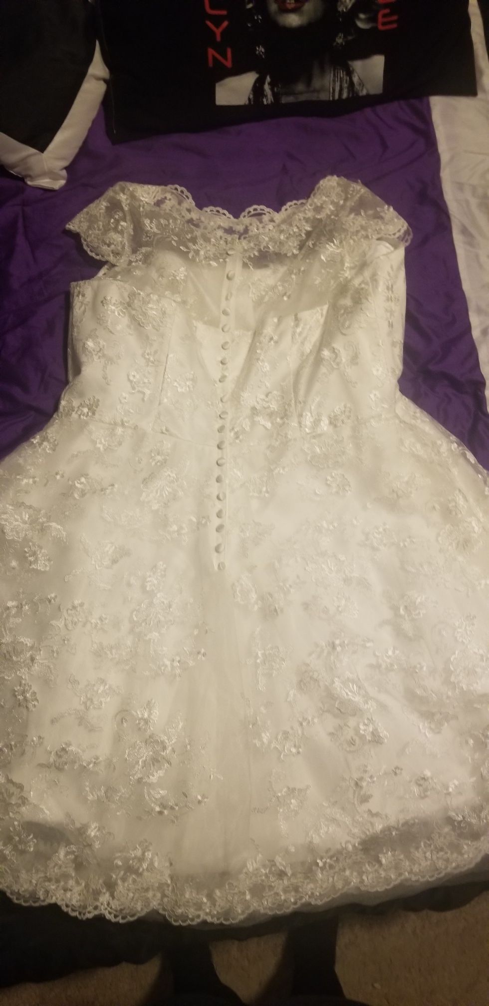 Rockabilly style wedding dress plus size 22w Only serious buyers Please Don’t waste my time asking questions and no answer please