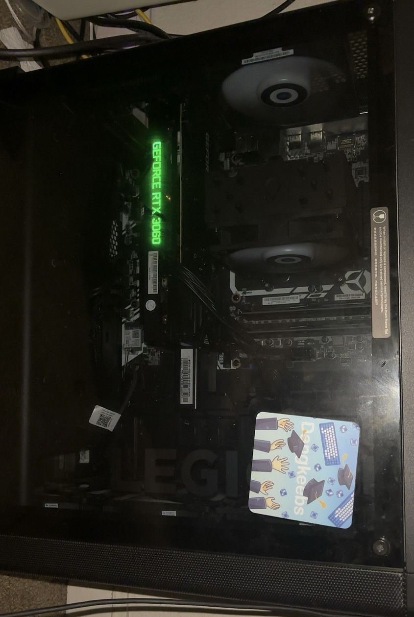 Gaming Pc 2 Monitors And Keyboard