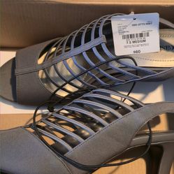 Size 7.5 High Heel Shoe