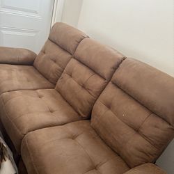 Couch Great Condition 