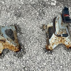 2 Car Jack Stands