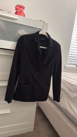 Women’s Black Blazer/Size Small