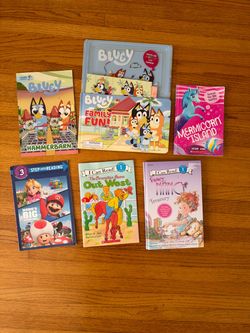 Lot of 7 Children's Books