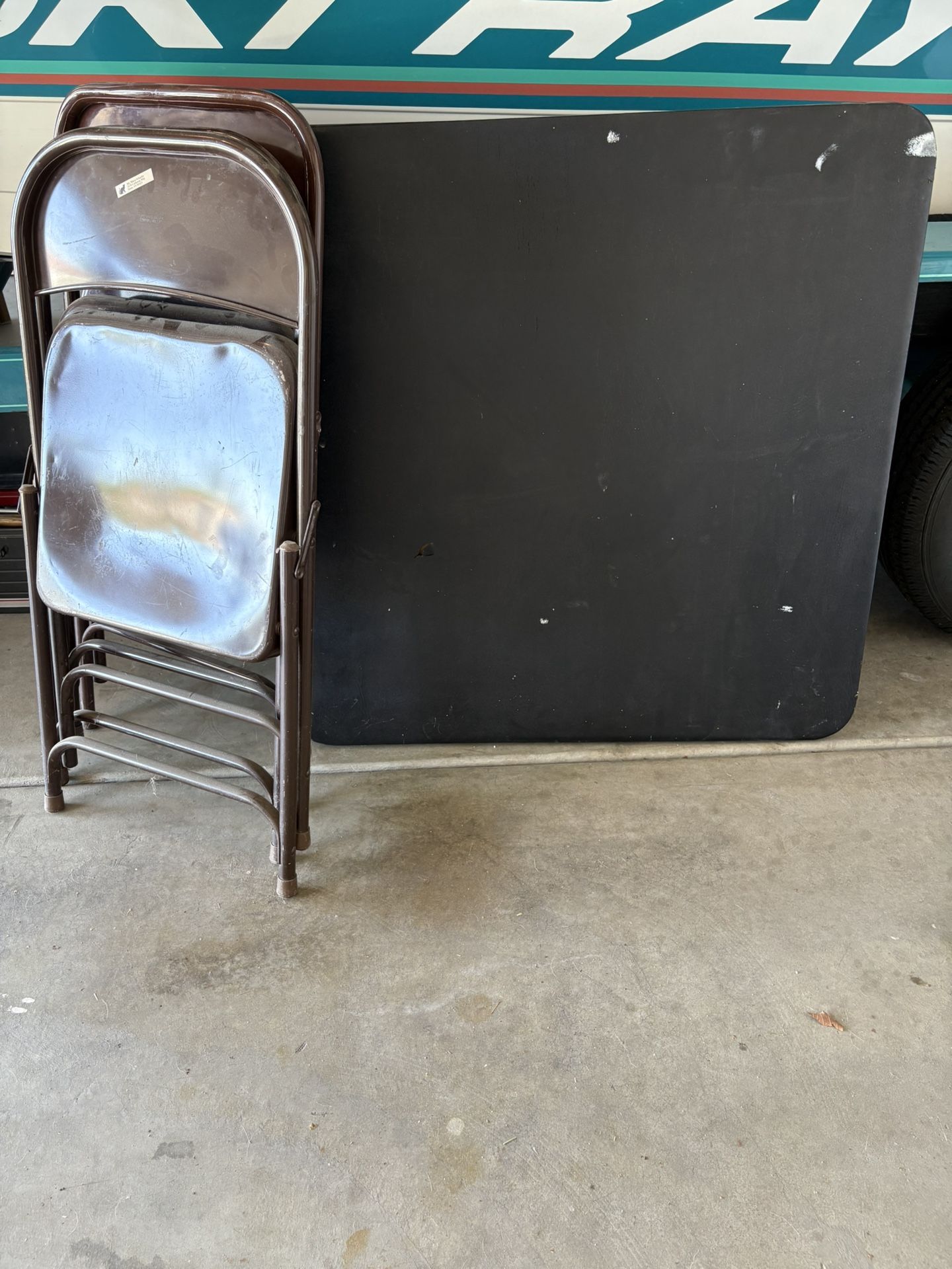 Card Table With 3 Metal Chairs