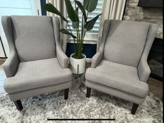 Accent chairs