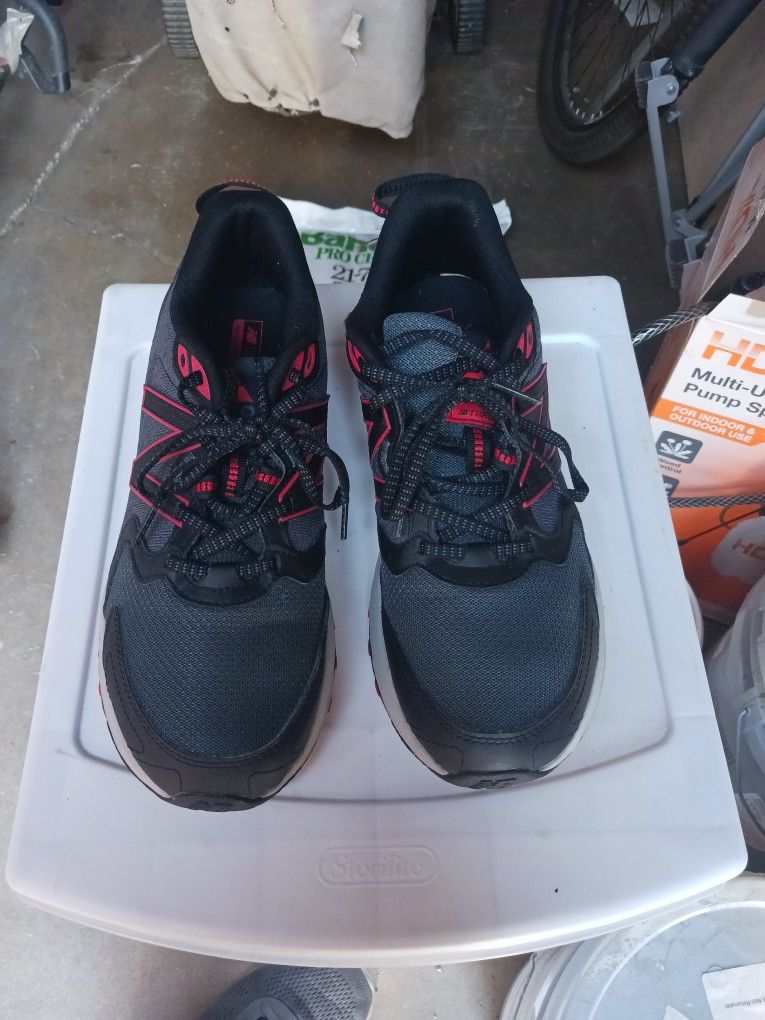 New Balance 410