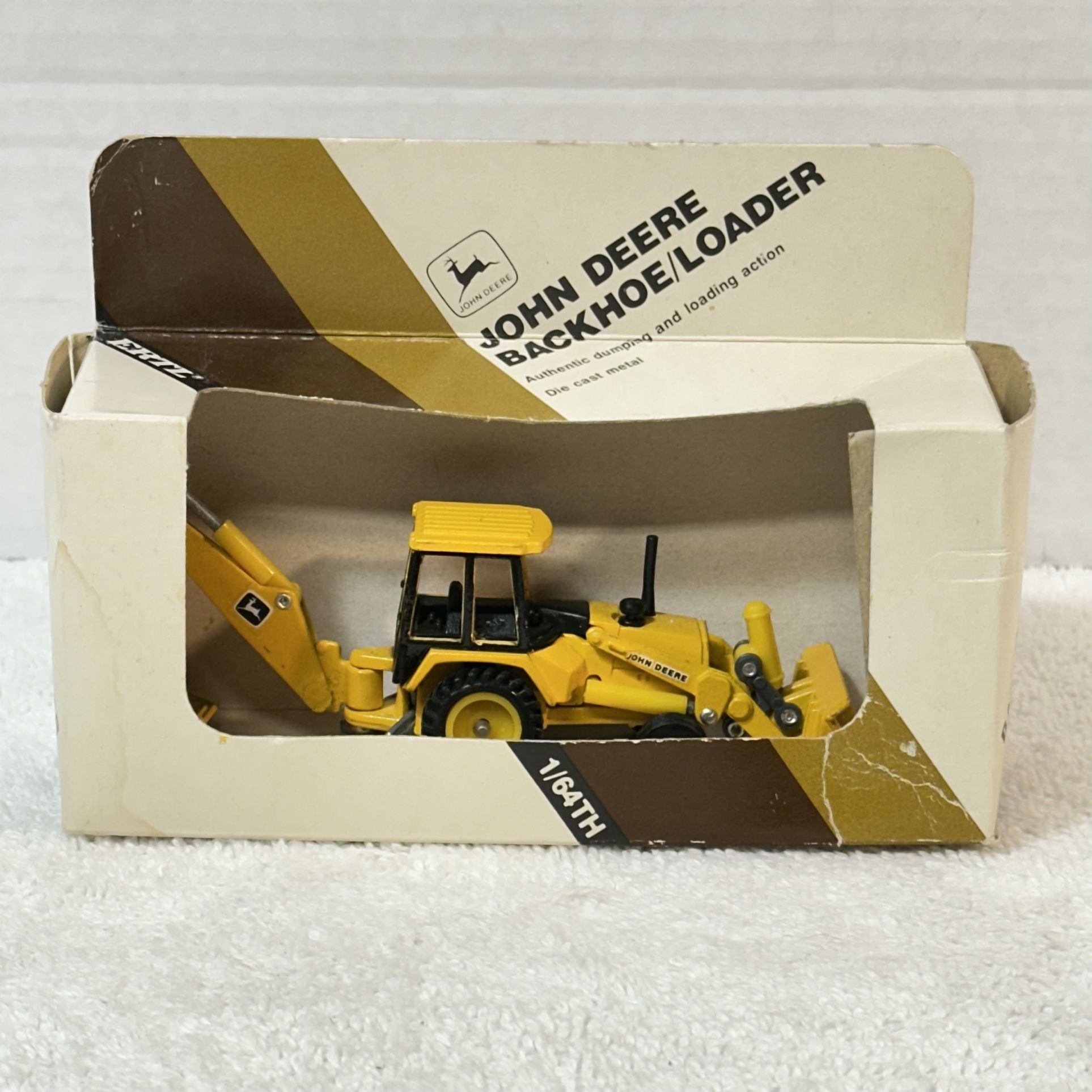 Ertl New John Deere Backhoe/Loader Diecast 1/64 Scale-Nice Detail & Articulation