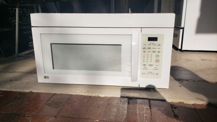 White Microwave Oven