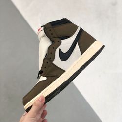 Jordan 1 High Travis Scott Mocha 13