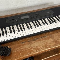 Casio Casiotone CT-S400 61-Key Keyboard – Like New