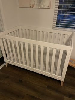 Baby Crib With Mattress