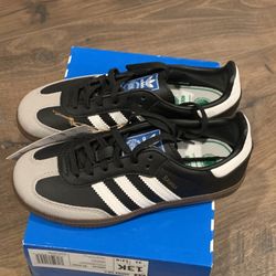 Brand new with a box adidas Kids Samba sneakers