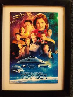 STAR TREK-VOYAGER PICTURE