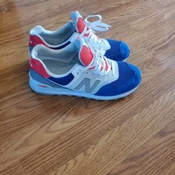 New Balance Sneakers