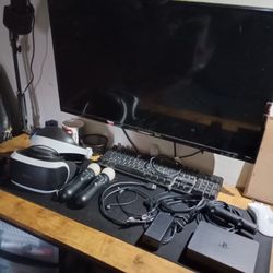 PlayStation VR Headset And Games