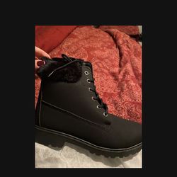 Fashion Nova Women’s Boots Size 10