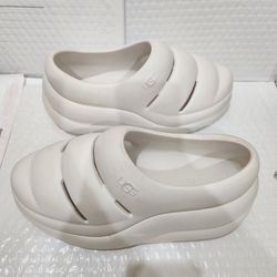 UGG White Appt Sandals