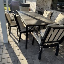 Iron Table And Chairs