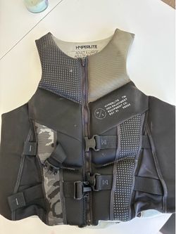 Hyperlite life vest