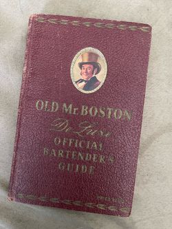 Vintage Mr. Boston's Deluxe Official Bartender's Guide