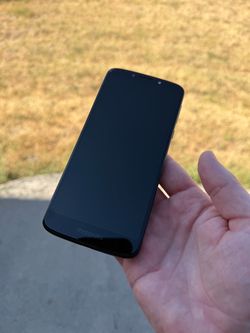 Motorola Moto G6 Play – Clean & Working – $40