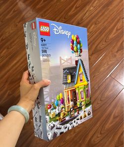 LEGO Disney and Pixar ‘Up’ House