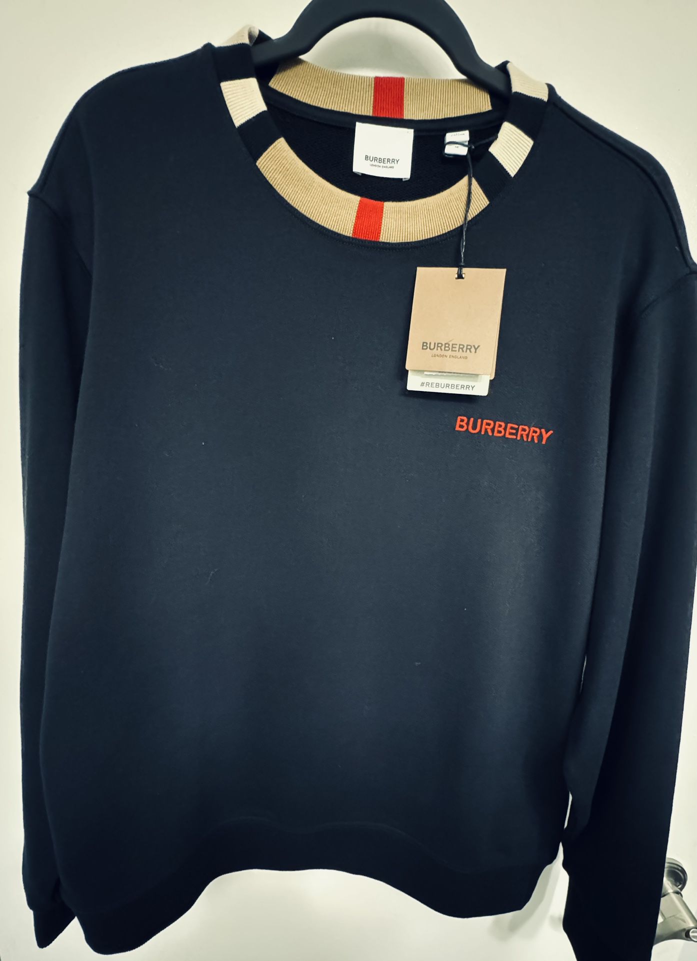 Brand New Authentic Burberry Men’s Sweatshirt Size M