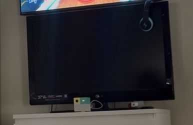 37” Sturdy Tv