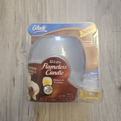 Glade Wisp Flameless Candle FRENCH VANILLA  Scent RARE