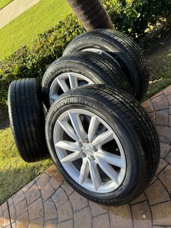 Tires and rims acura rdx 235/55R19 continental cross contact LX sport
