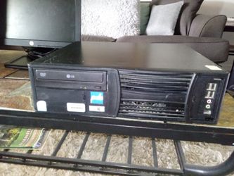 PDS Desktop Computer workstation