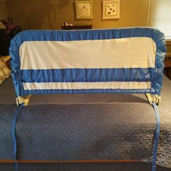Child/Infant/Pet Safety Bedrail - Fits Twin To Queen