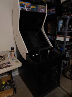 Arcade machine