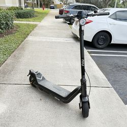 NIU scooter limited edition