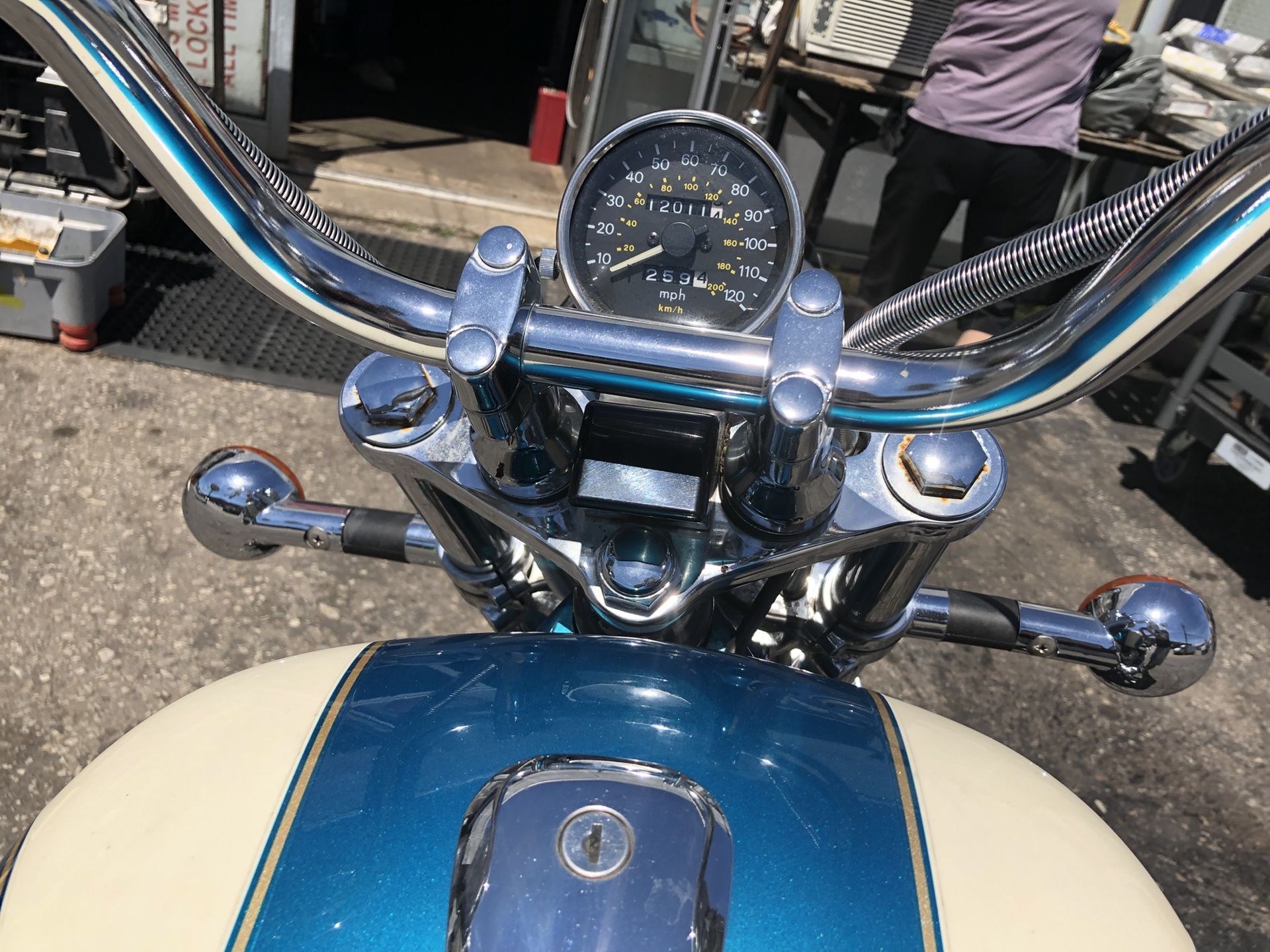 Suzuki intruder 1400 cc cruiser motorcycle for Sale in Norristown, PA -  OfferUp